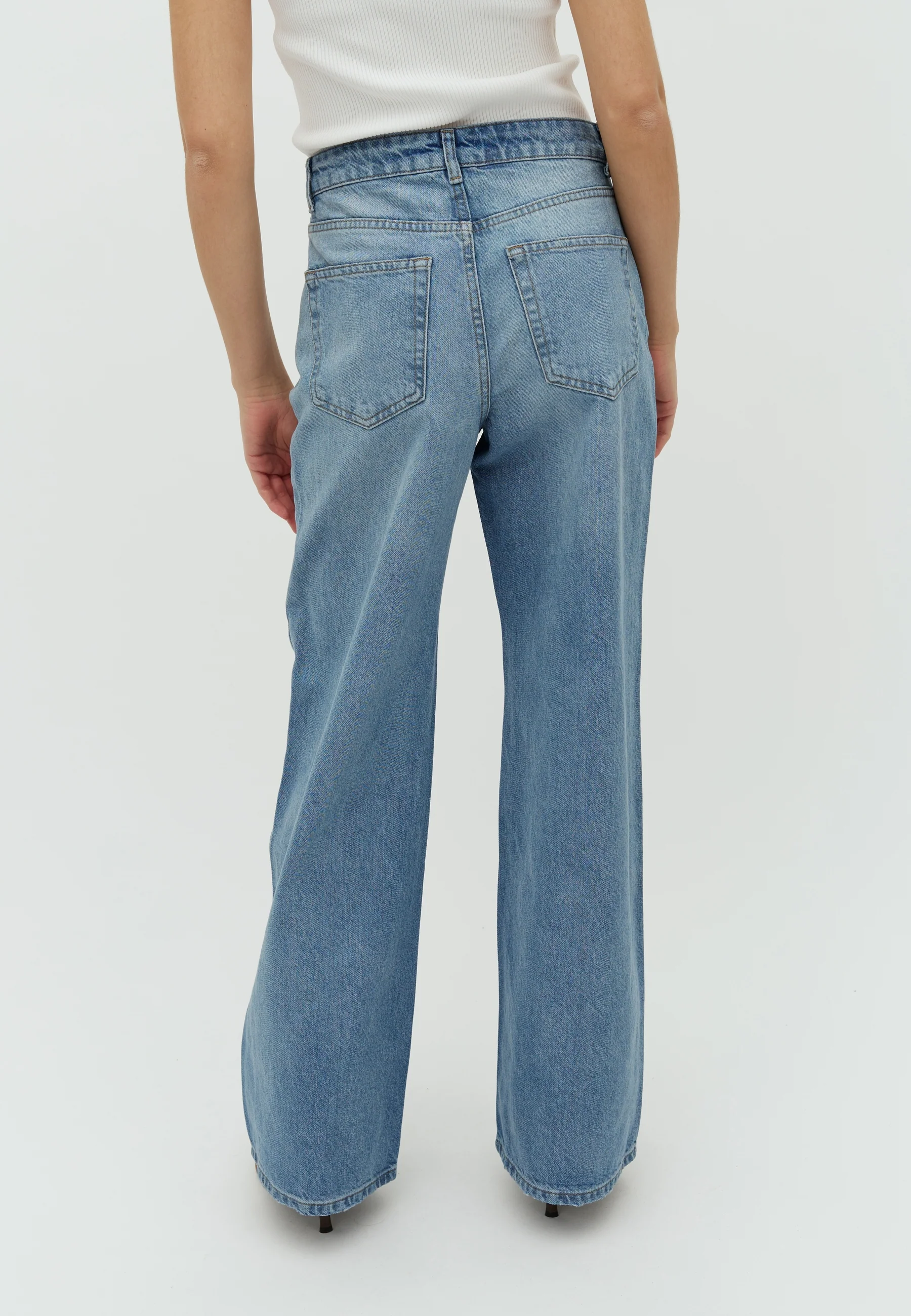 Amarillo-M Jeans - Light Blue Brushing - Image 3