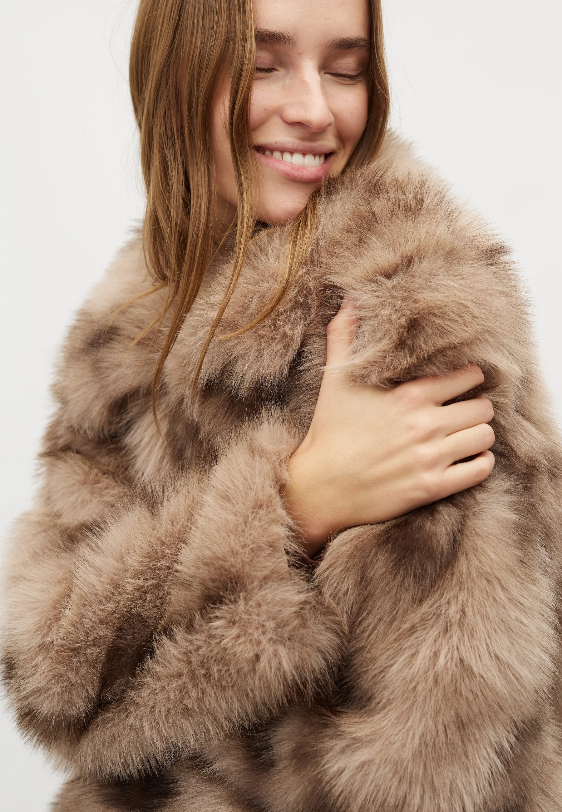 Corvia-M Faux Fur Jacket - Brown Shadow - Image 2