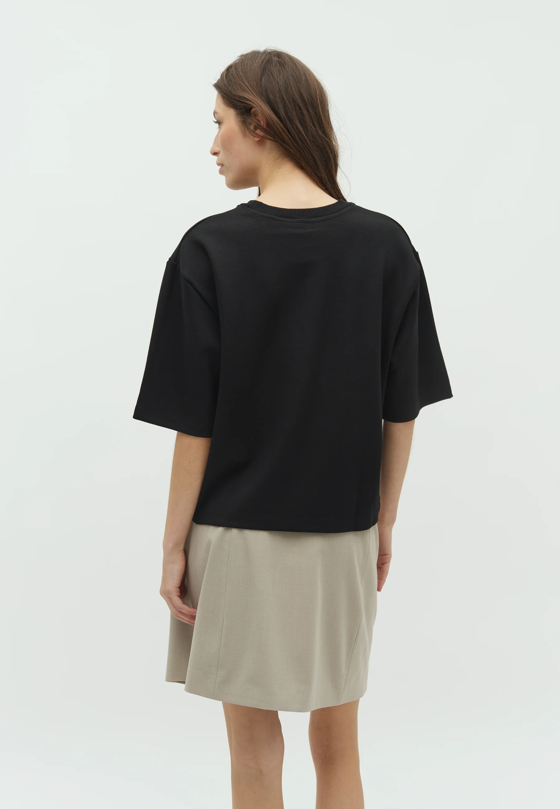 Emrys-M T-shirt - Black - Image 3