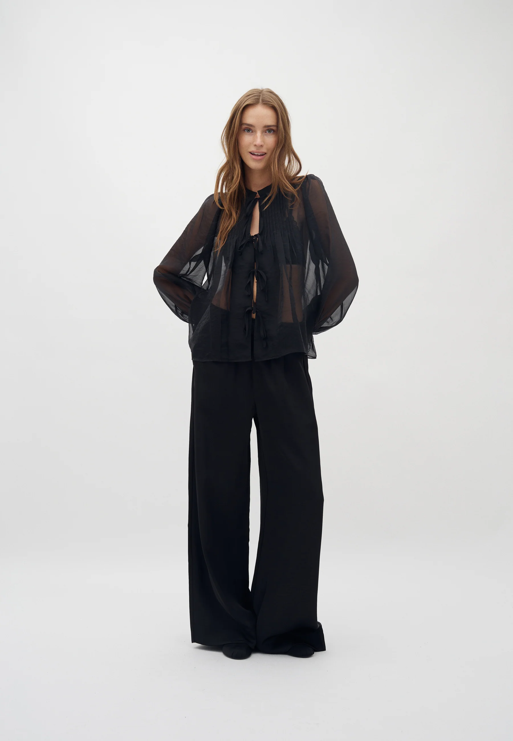 Gemina-M Blouse - Black - Image 4