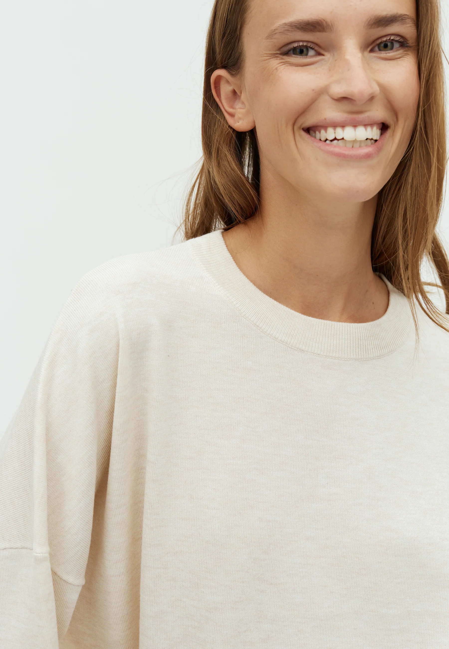 Gillian-M Knit Sweater - Sugar Melange - Image 2