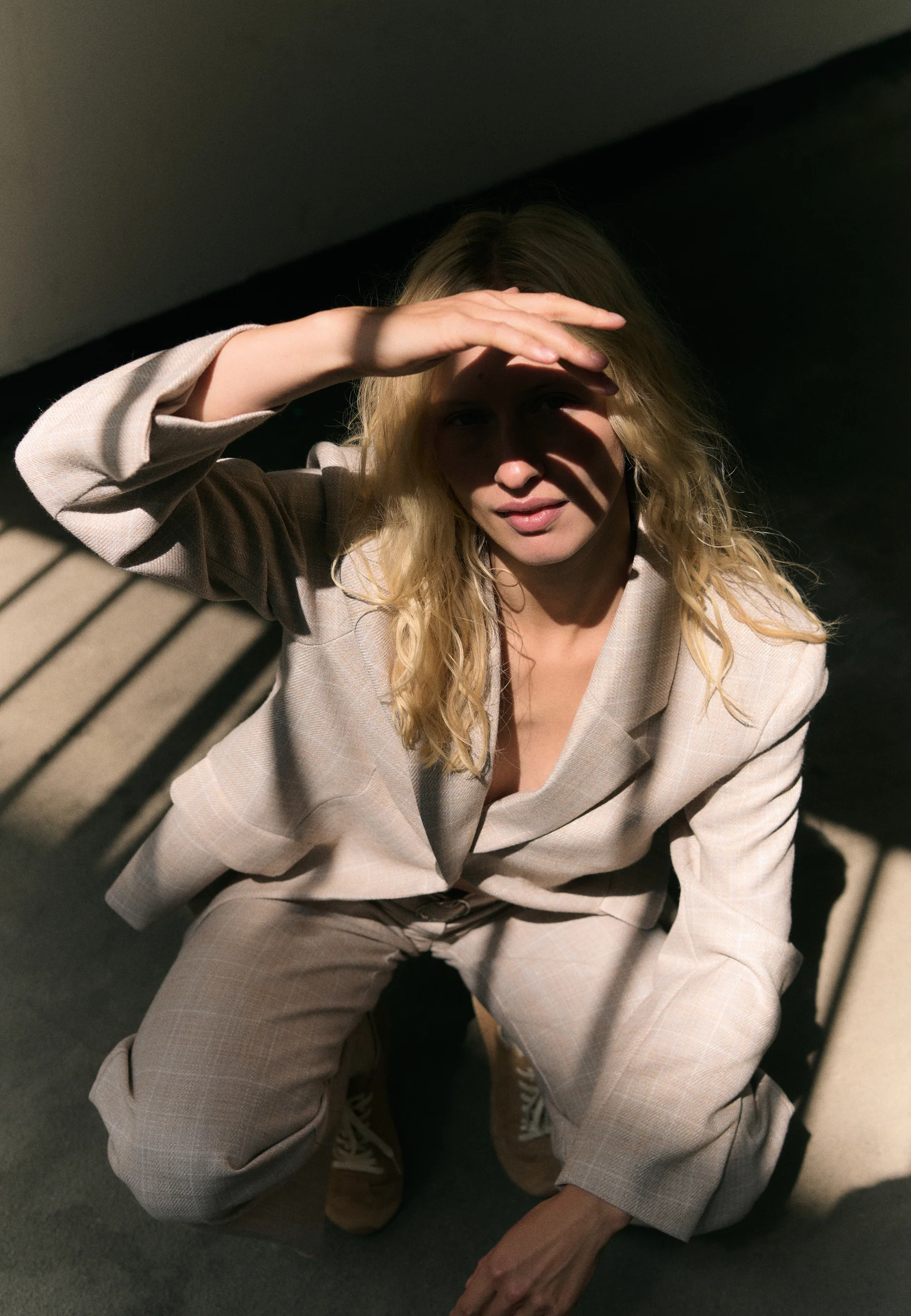 Howla-M Blazer - Beige Check - Image 11