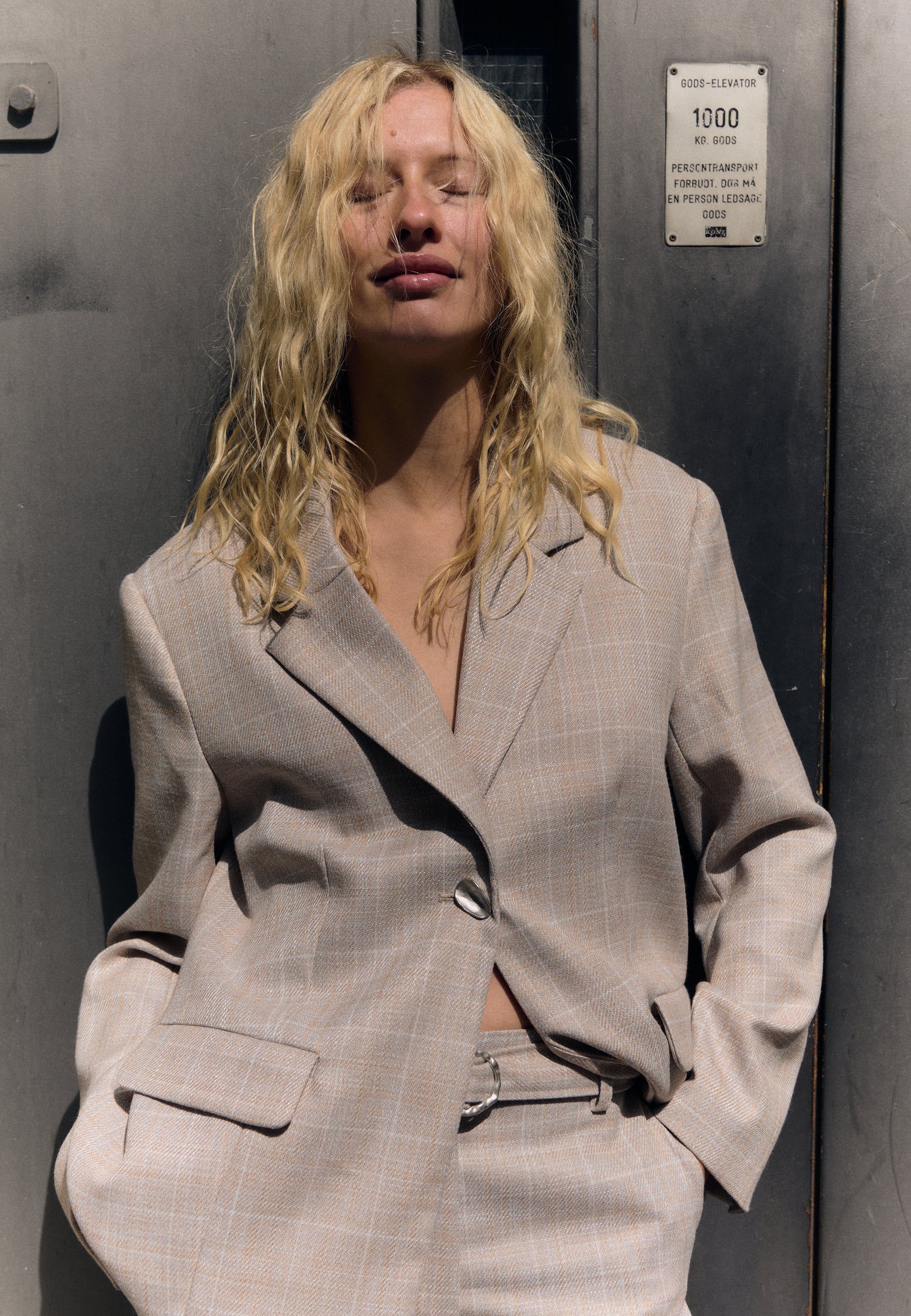 Howla-M Blazer - Beige Check - Image 8