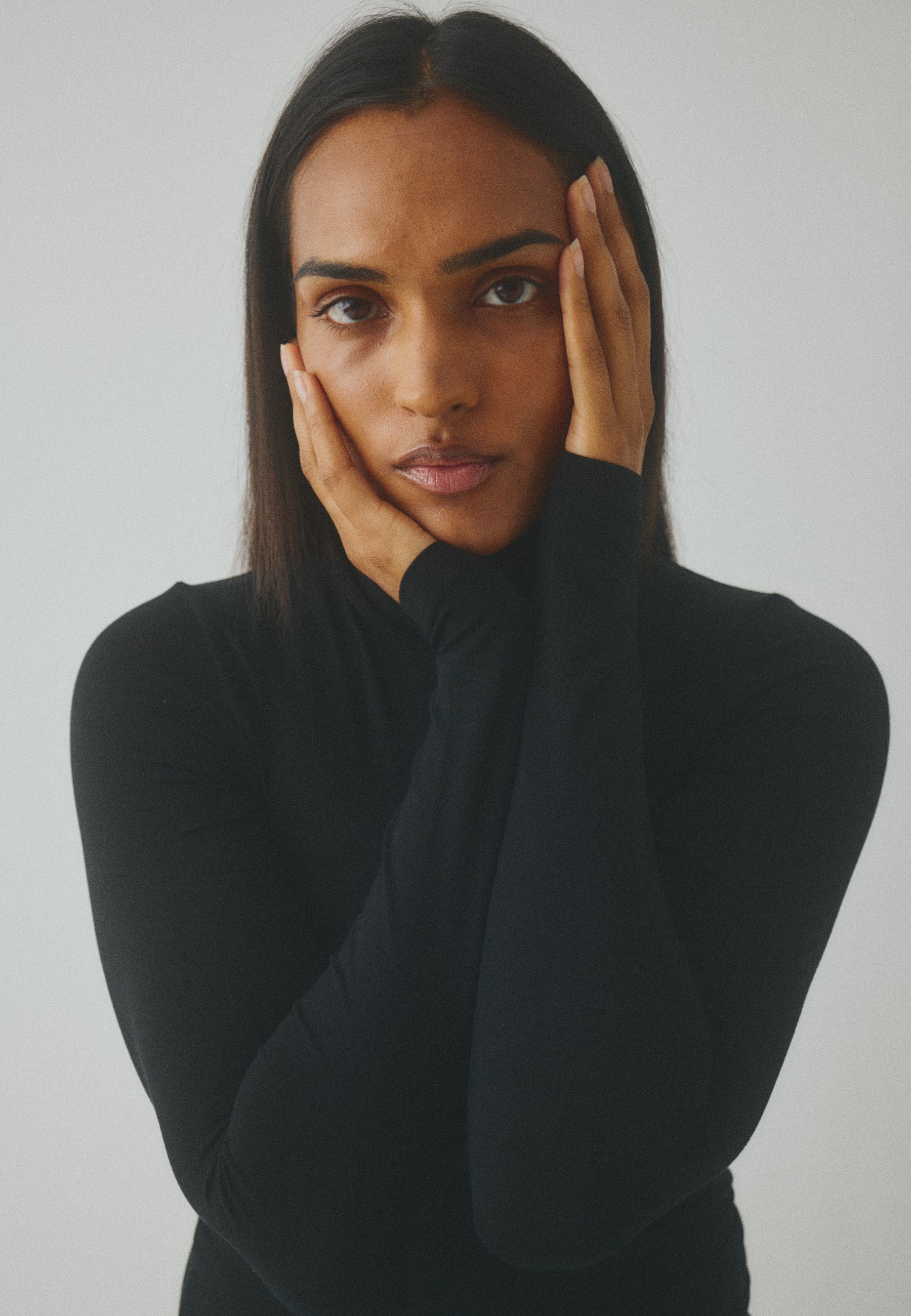 Ina Basic Blouse - Black - Image 3