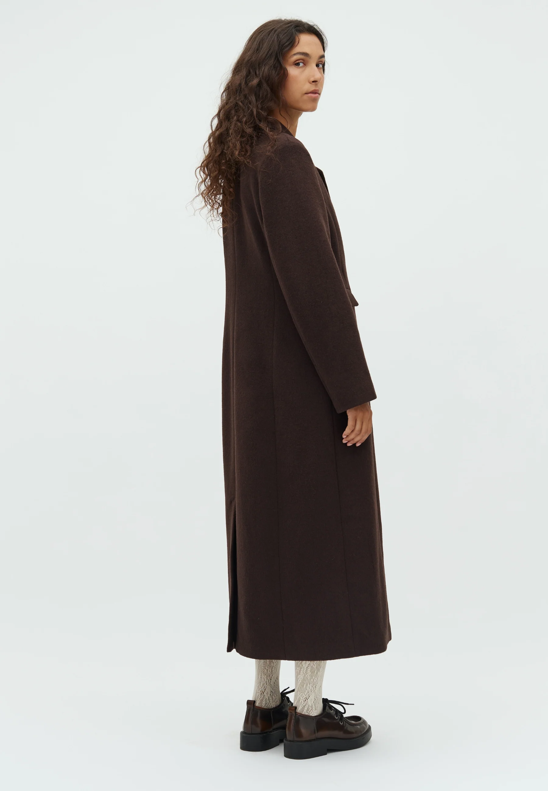 Iva Long-M Coat - Java