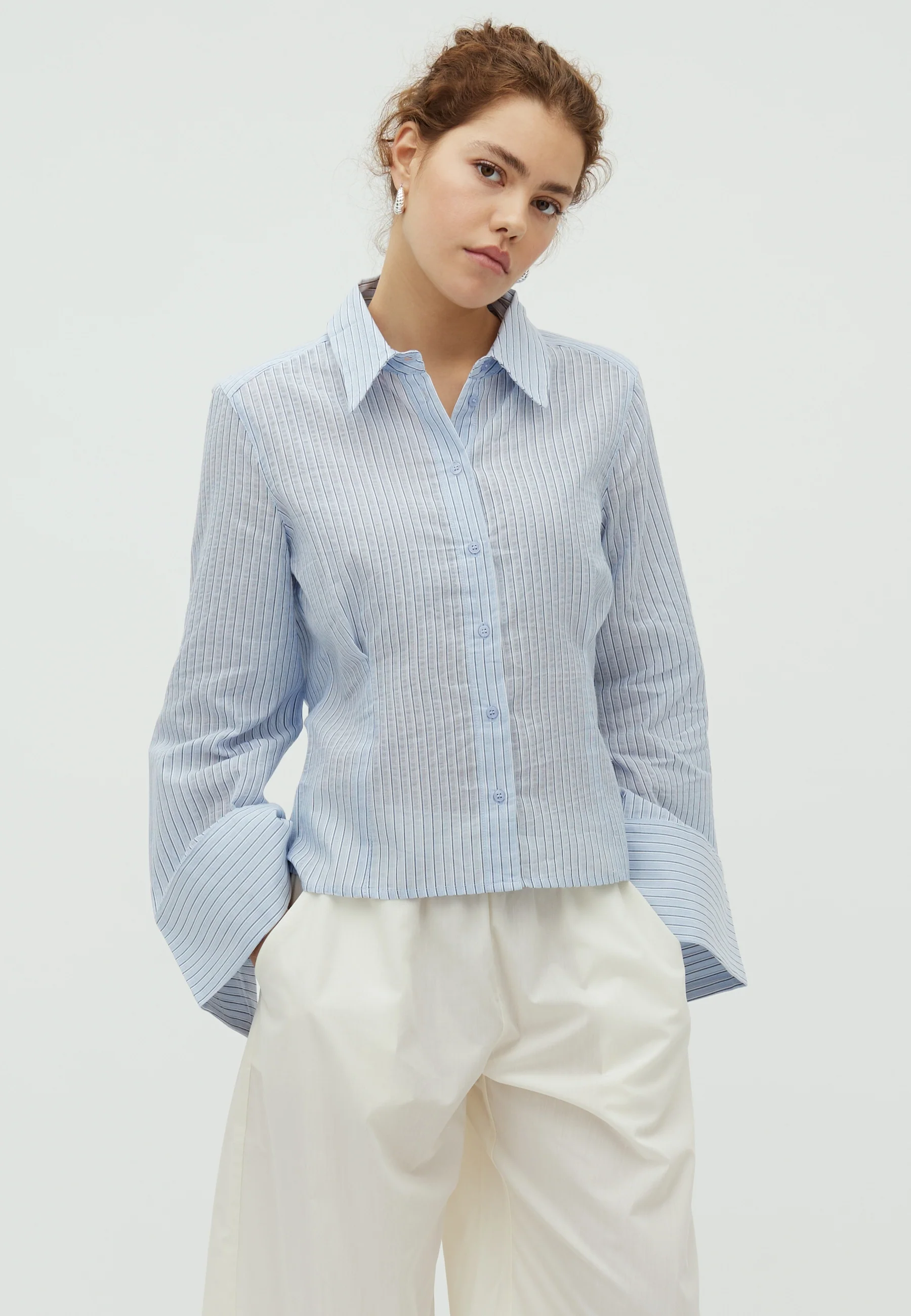 Kalanna-M Shirt - Light Blue White Stripe