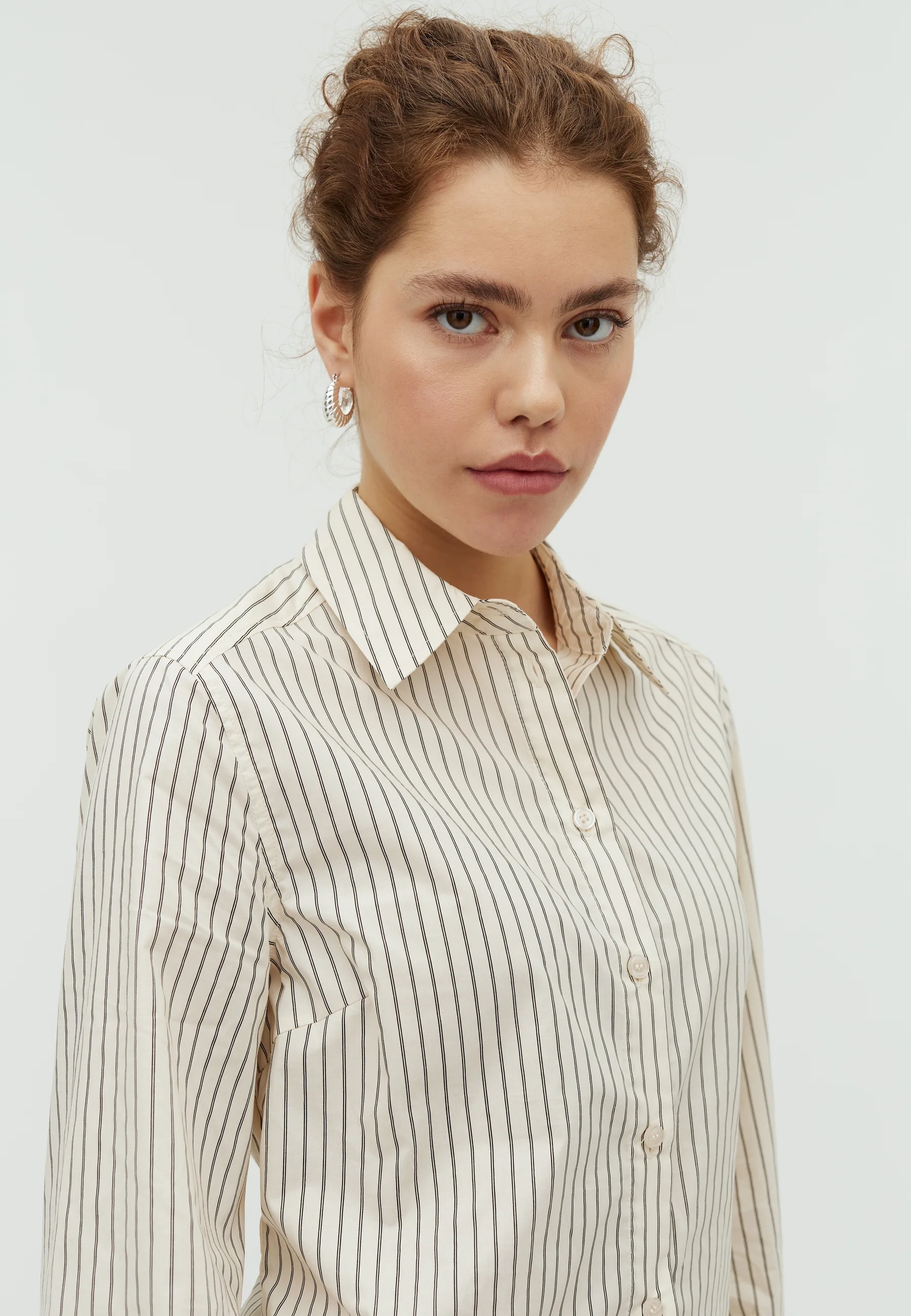 Kaloni-M Shirt - Cremé Black Stripe - Image 2
