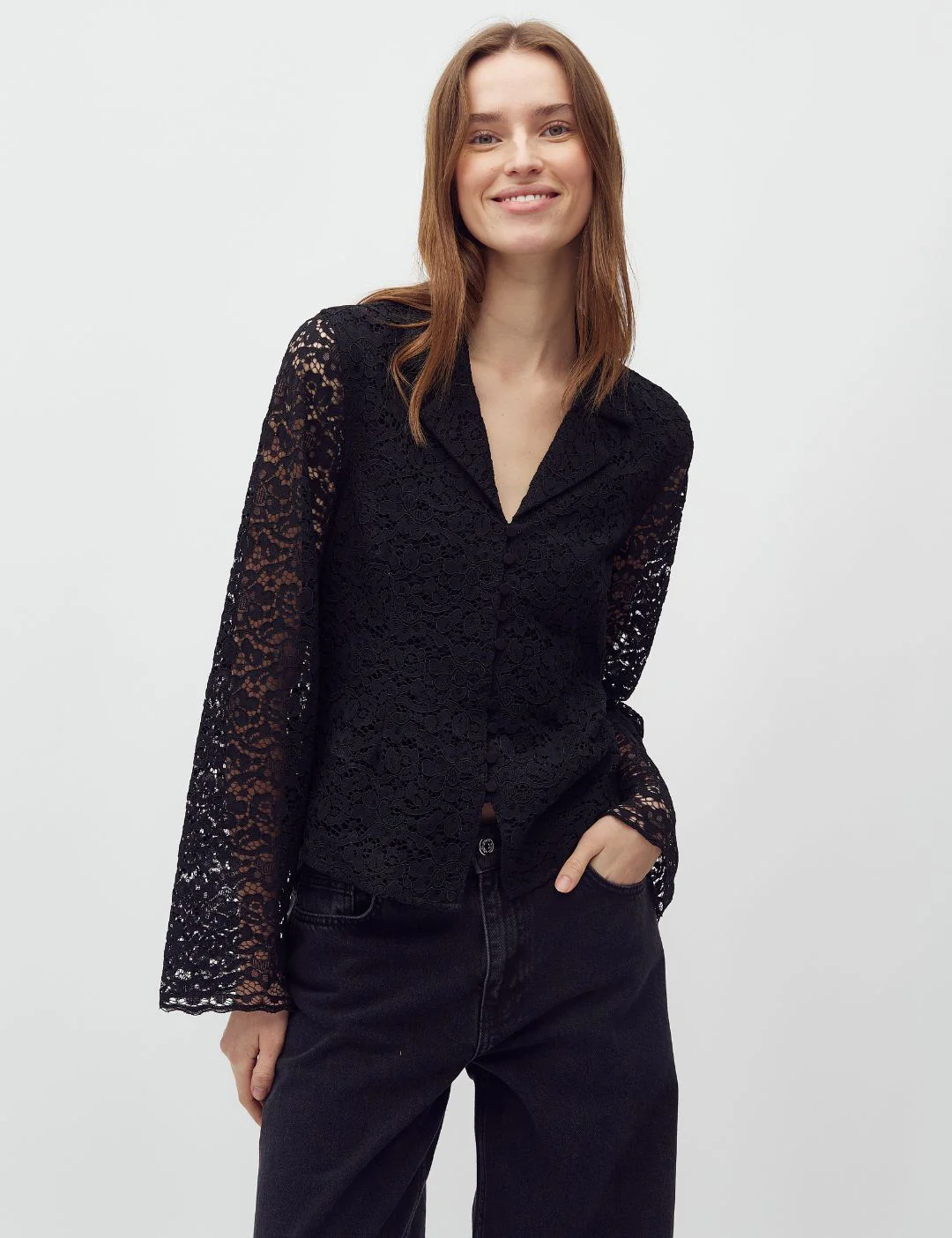 Malla-M Shirt - Black