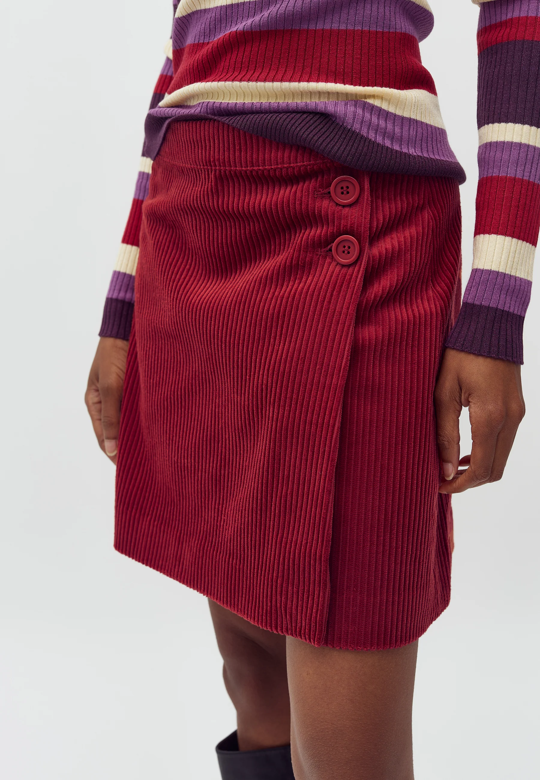 Marlie-M Skirt - Karanda Red - Image 5