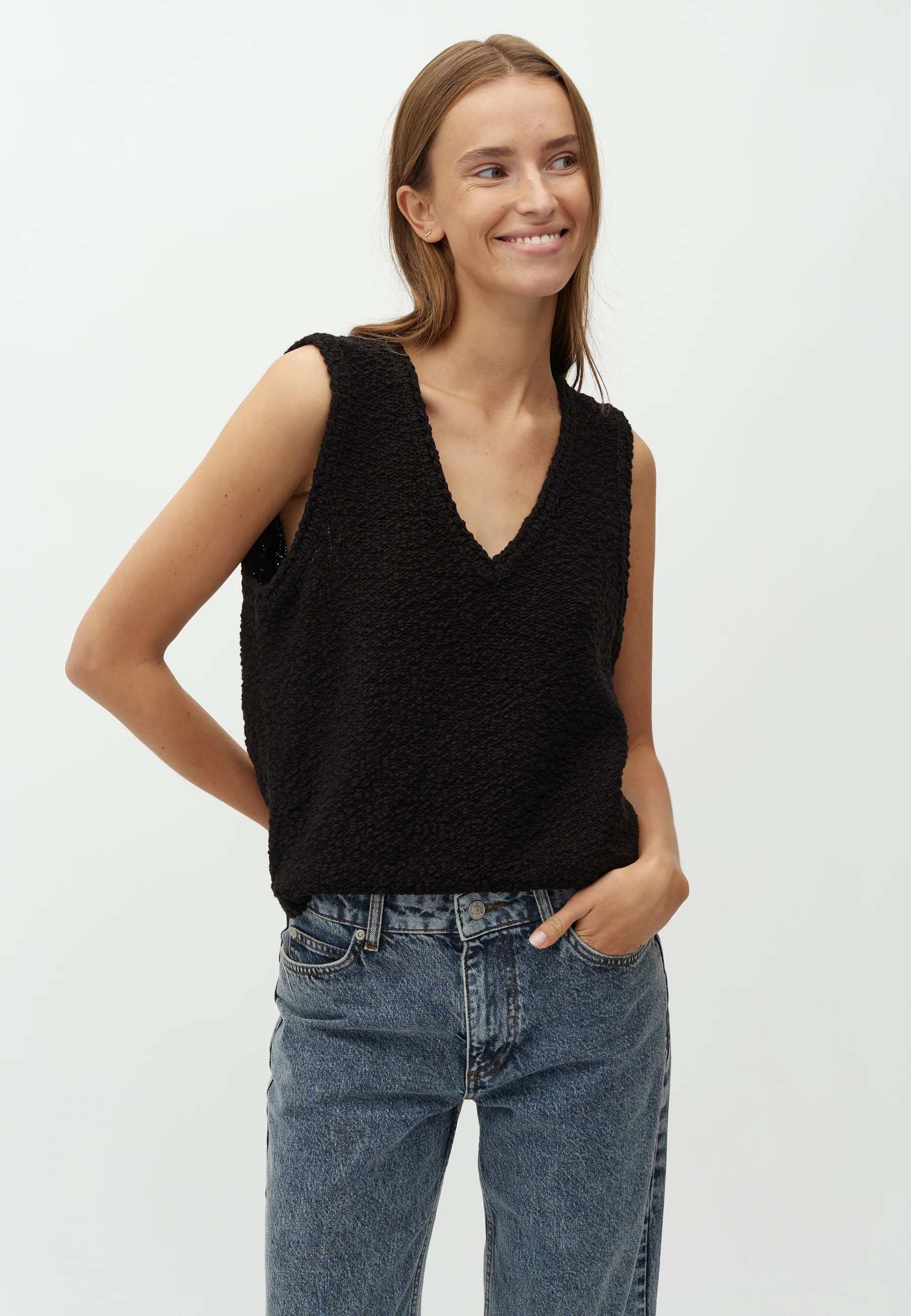 Merac V-M Top - Black - Image 2