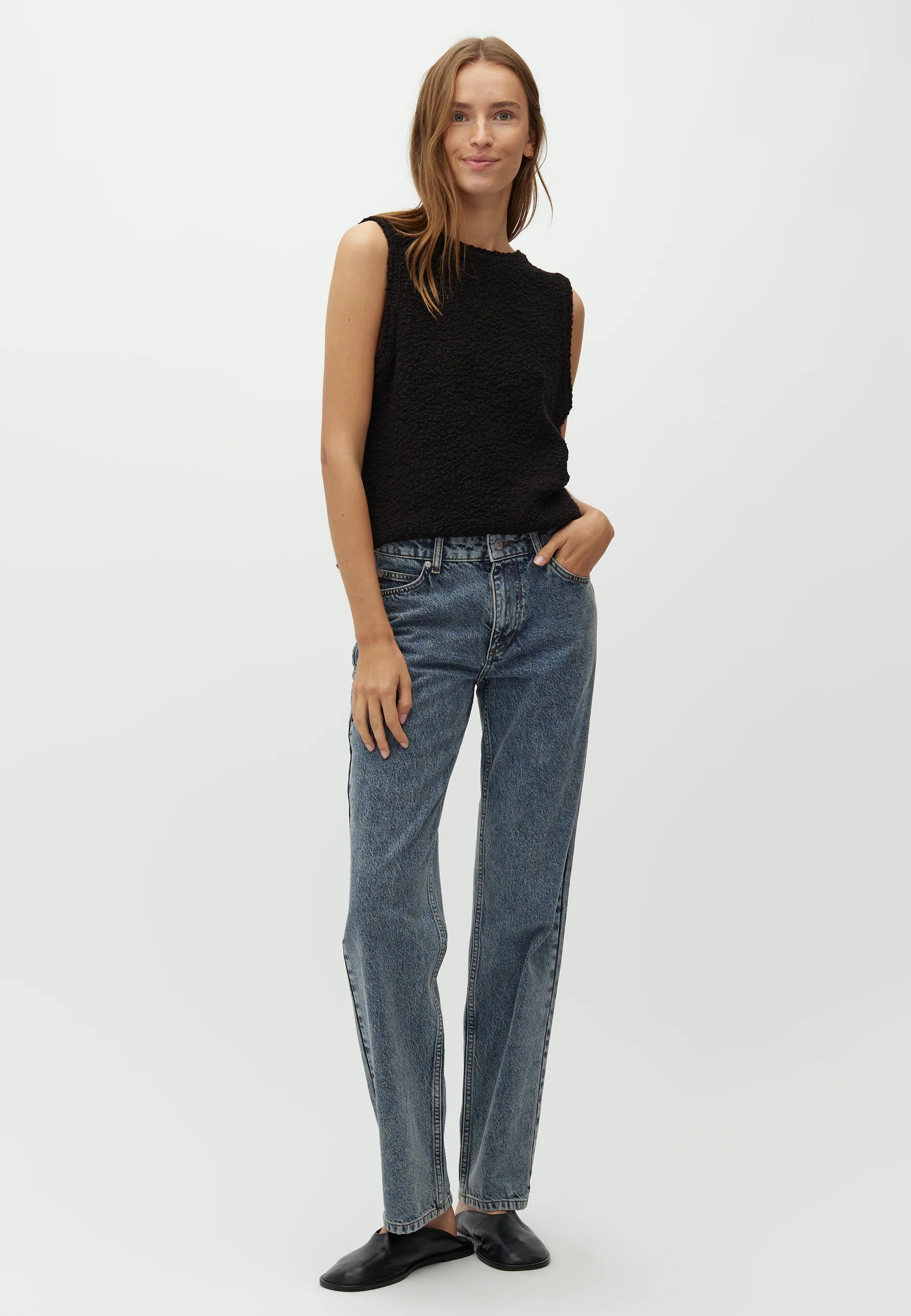 Merac V-M Top - Black - Image 7