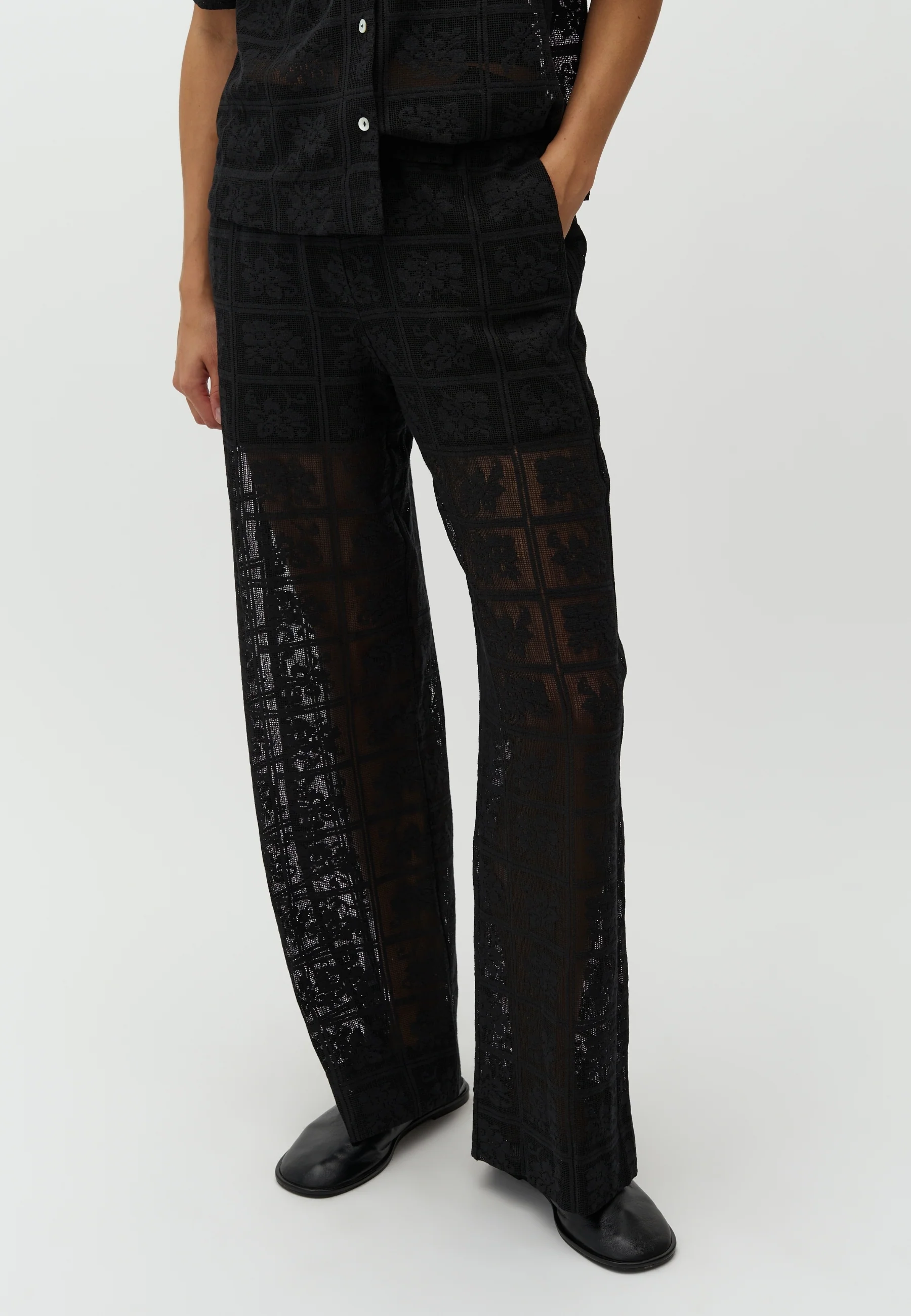 Novra-M Trousers - Black - Image 2