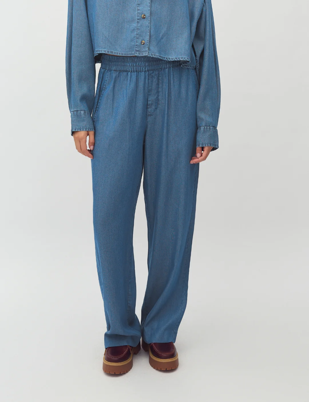 Phillipa-M Trousers - Mid Vintage Wash - Image 2