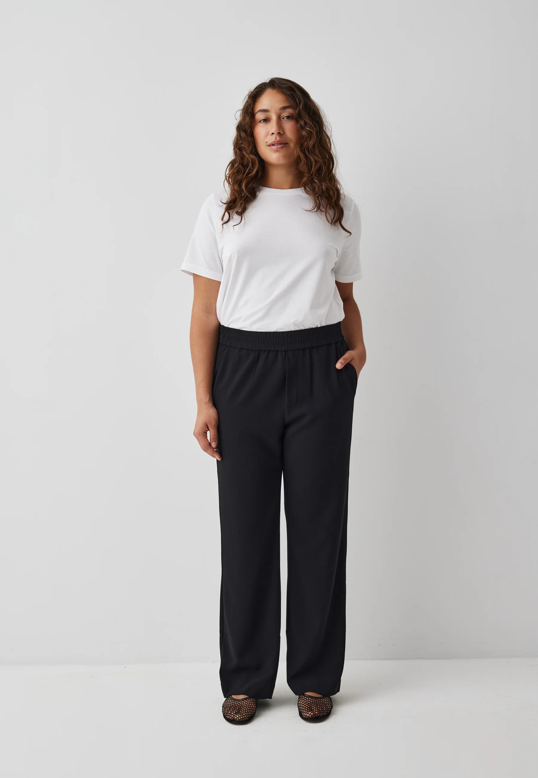 Phillipa Trousers - Black - Image 4