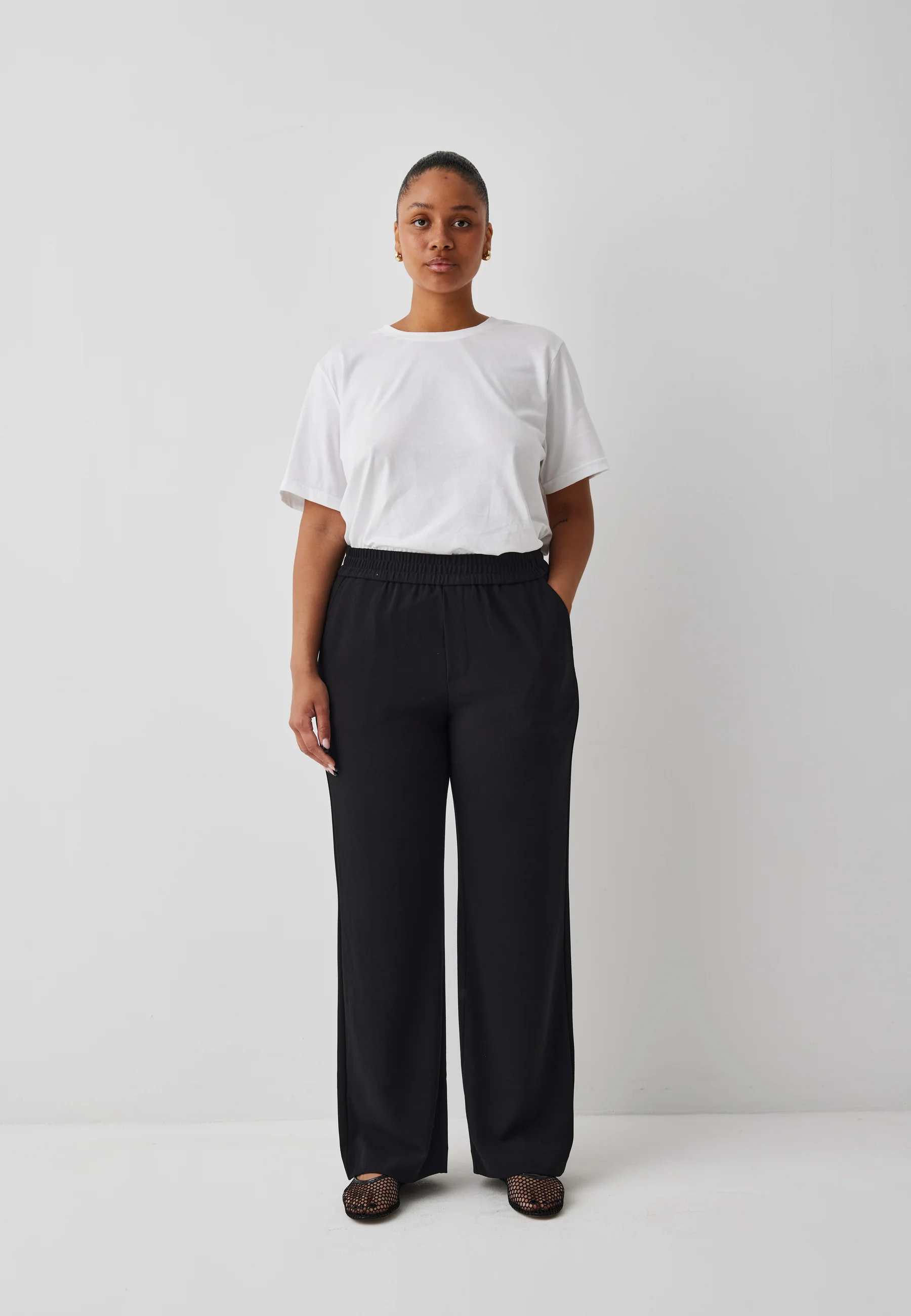 Phillipa Trousers - Black - Image 9