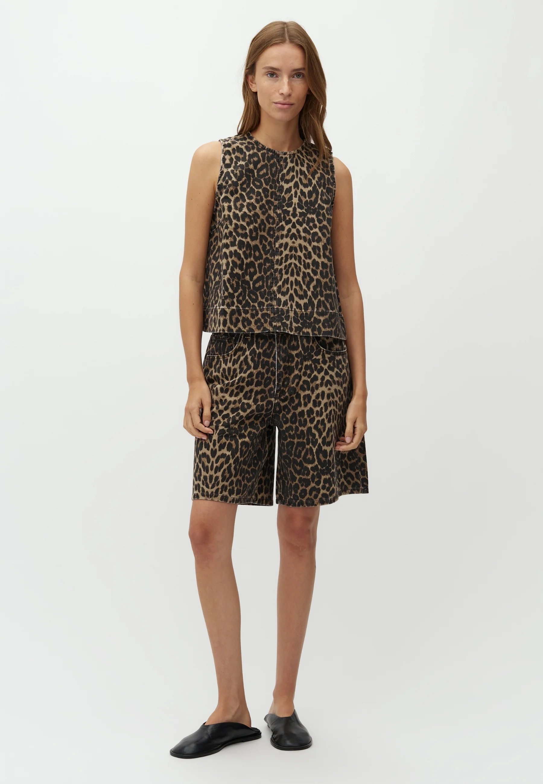 Rihne-M Top - Leopard Mist - Image 4
