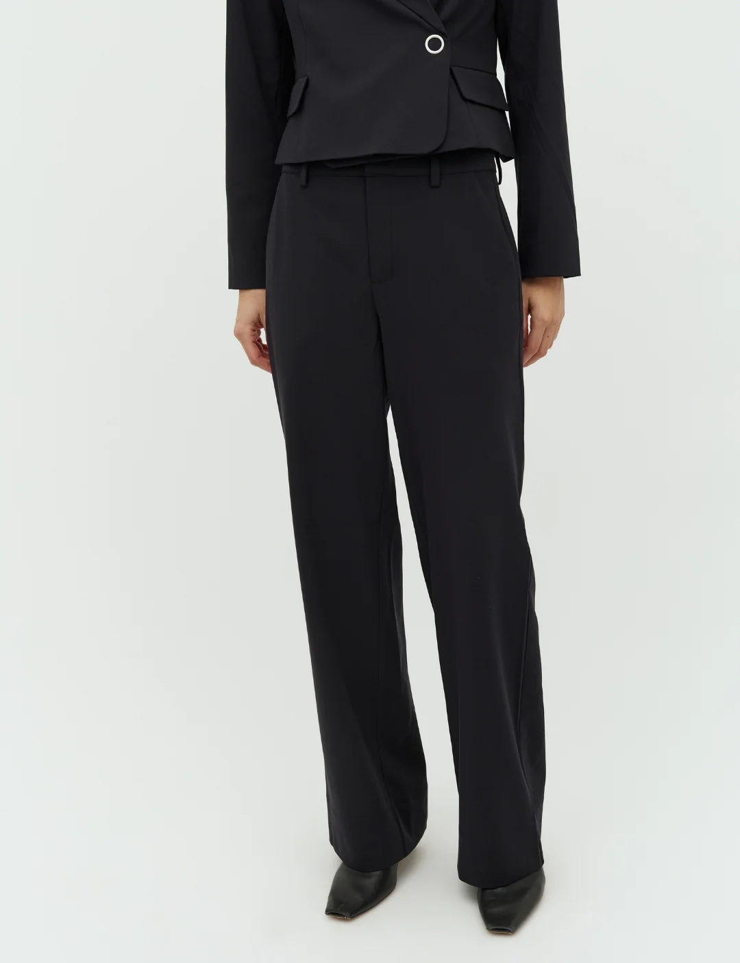 Rihnwen-M Trousers - Black - Image 2