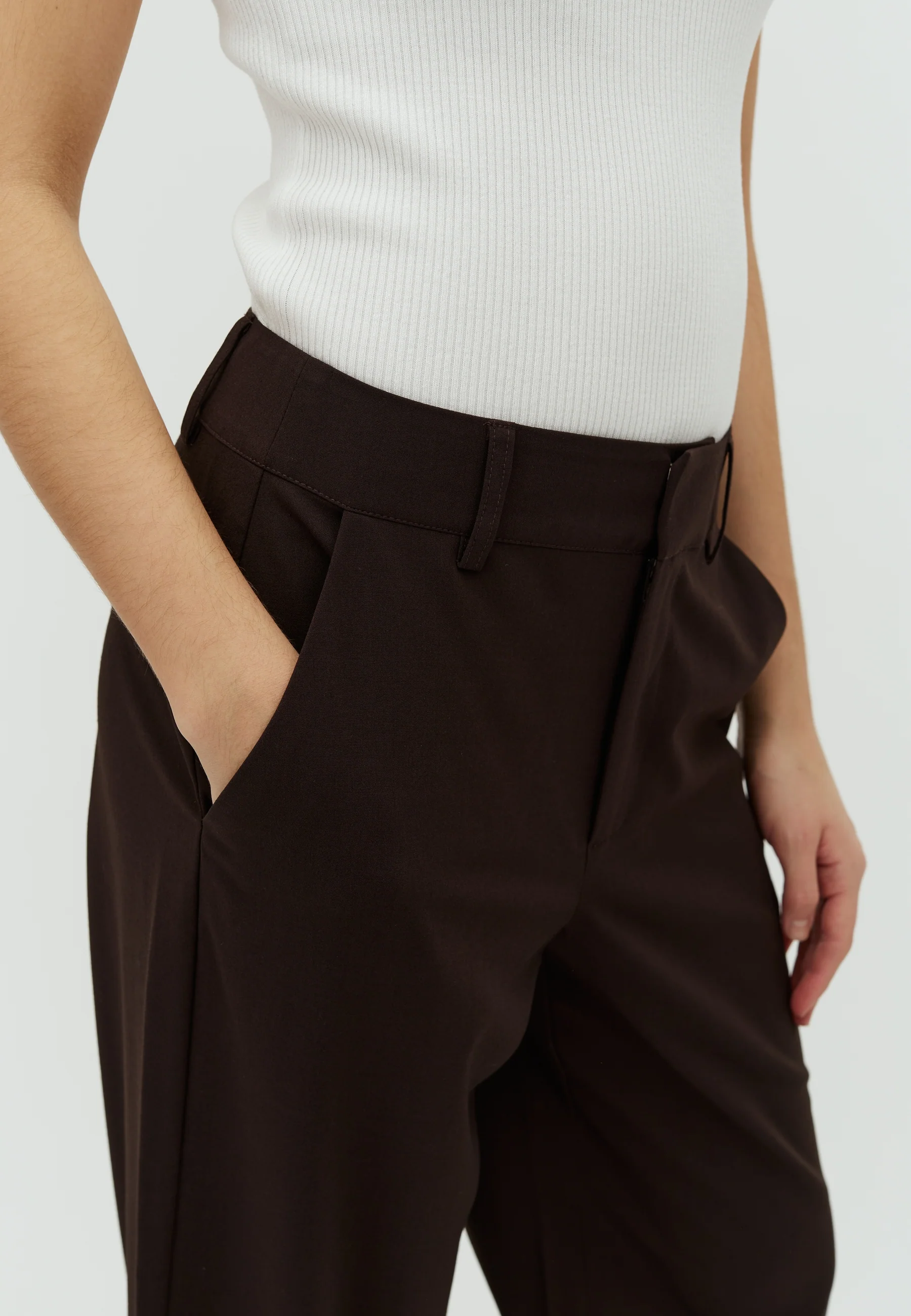 Rihnwen-M Trousers - Java - Image 3