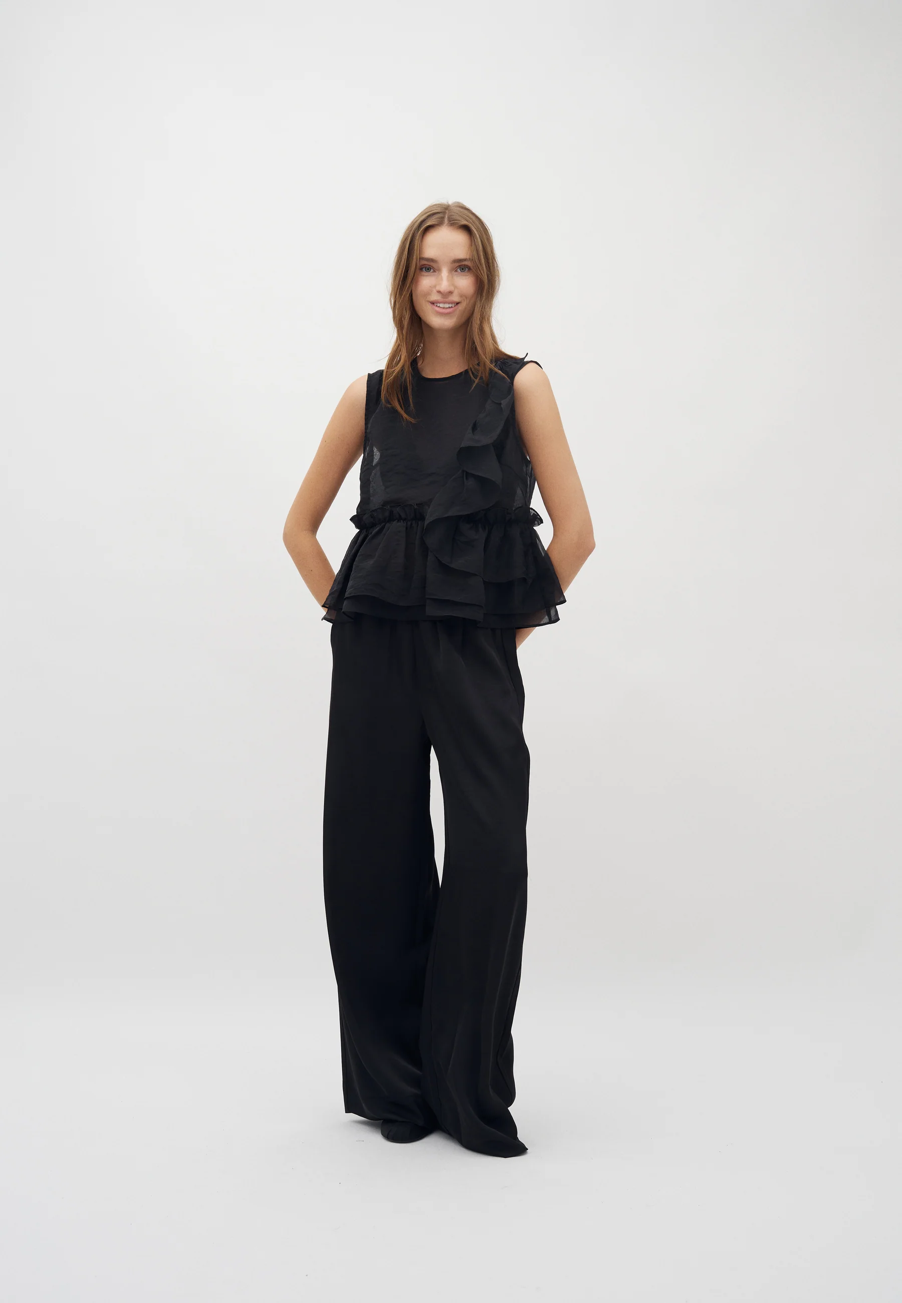 Sivanna-M Top - Black - Image 4