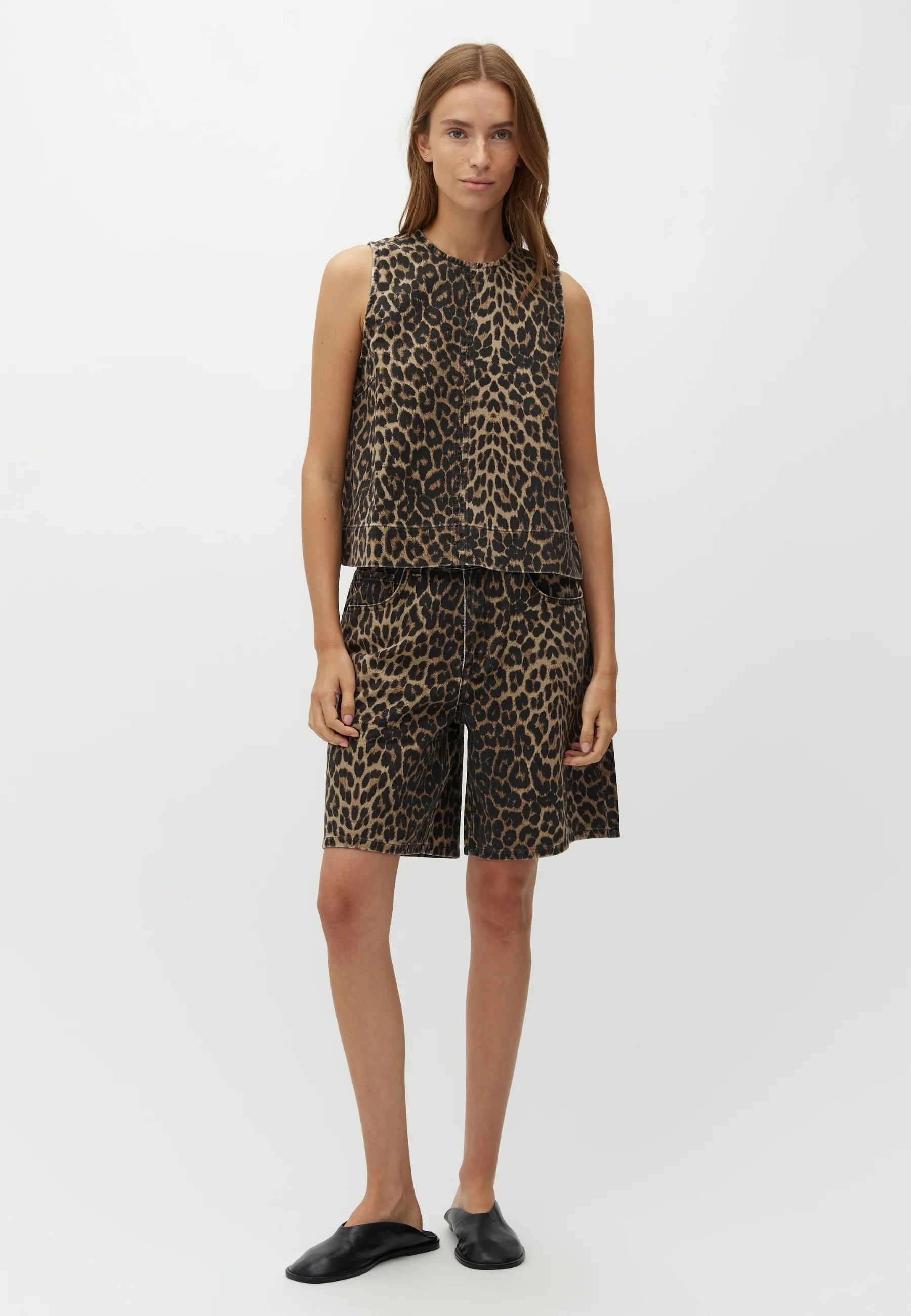 Talina-M Shorts - Leopard Mist - Image 4