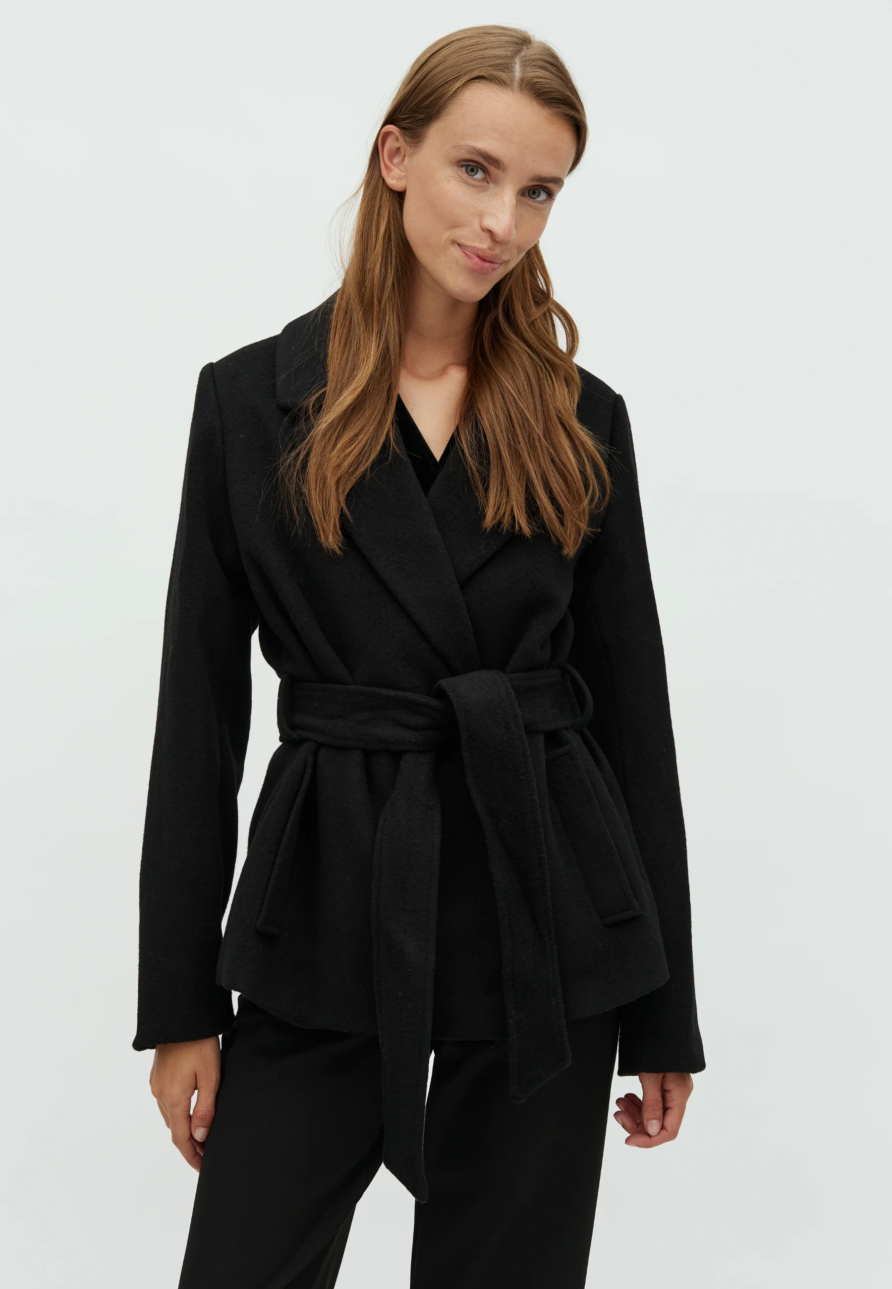 Tanni Short-M Coat - Black - Image 2