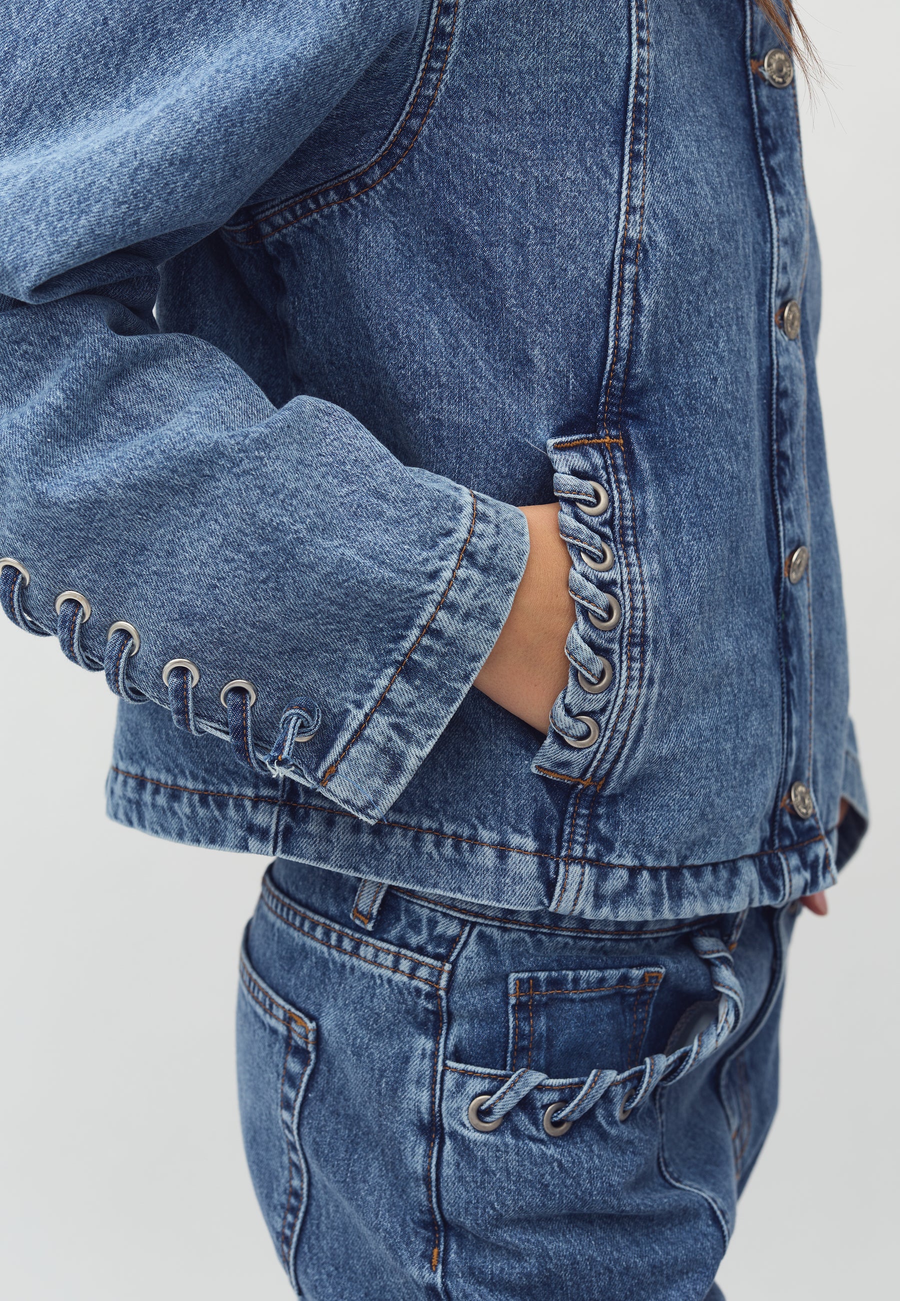 Zolan-M Denim Jacket - Mid Blue Vintage - Image 5